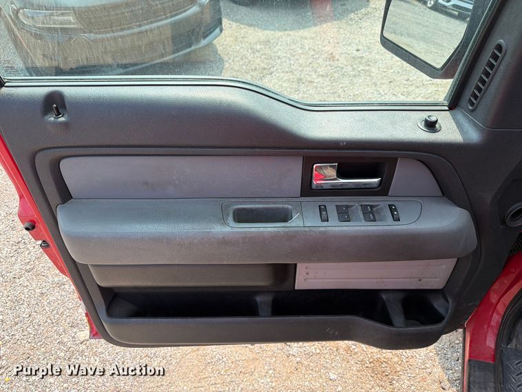 image for item EX4069 2012 Ford F150 Crew Cab pickup truck