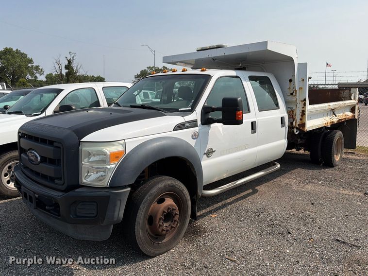 2016 Ford F550 Super Duty dump truck