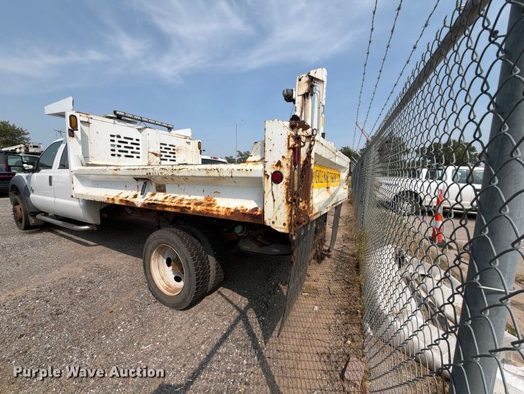 image for item EX4070 2016 Ford F550 Super Duty dump truck