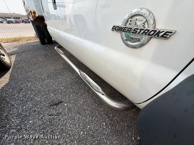 image for item EX4070 2016 Ford F550 Super Duty dump truck