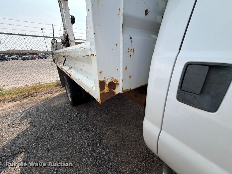 image for item EX4070 2016 Ford F550 Super Duty dump truck