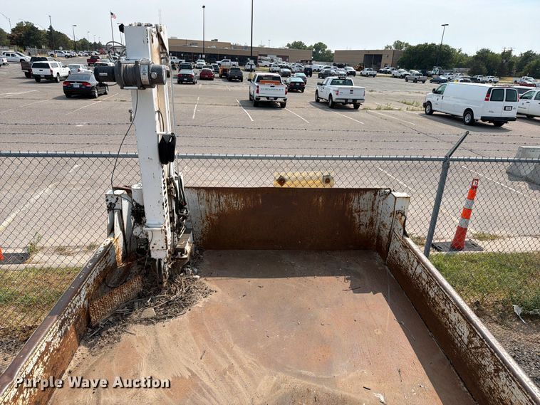 image for item EX4070 2016 Ford F550 Super Duty dump truck
