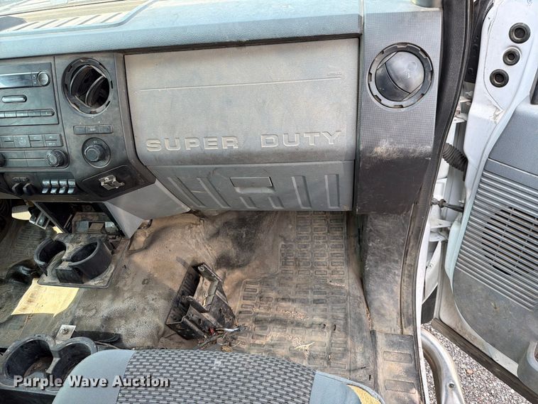 image for item EX4070 2016 Ford F550 Super Duty dump truck
