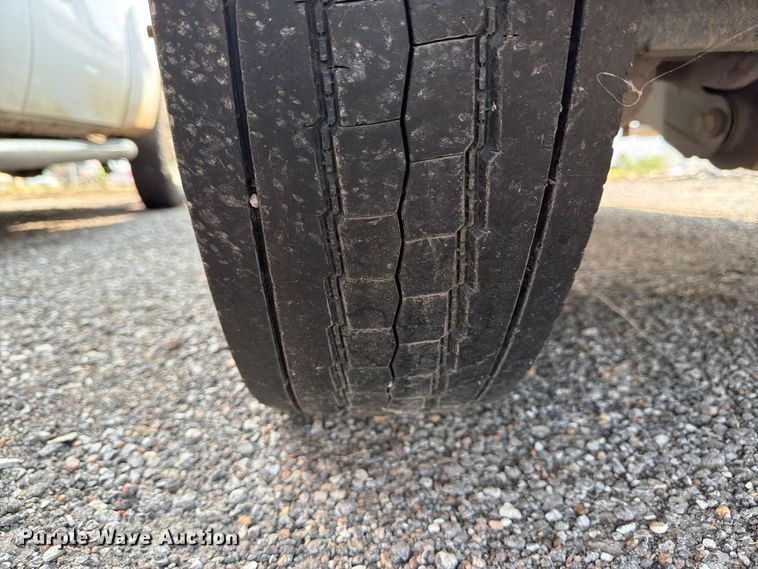 image for item EX4070 2016 Ford F550 Super Duty dump truck