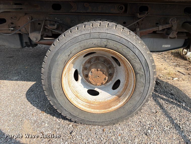 image for item EX4070 2016 Ford F550 Super Duty dump truck