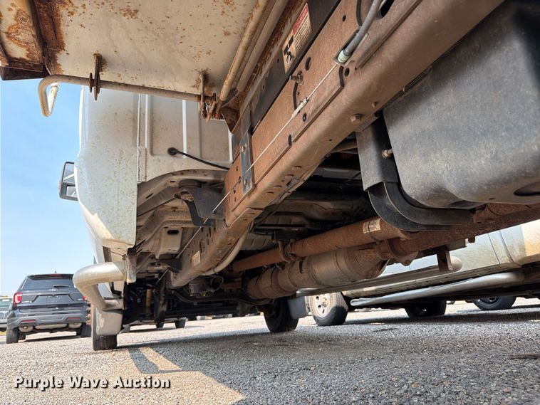 image for item EX4070 2016 Ford F550 Super Duty dump truck
