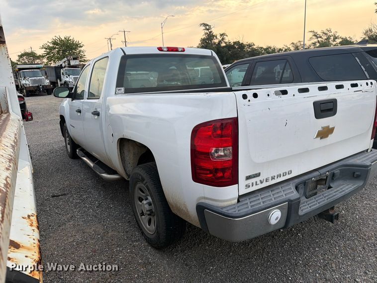 image for item EX4071 2011 Chevrolet Silverado 1500 Crew Cab pickup truck