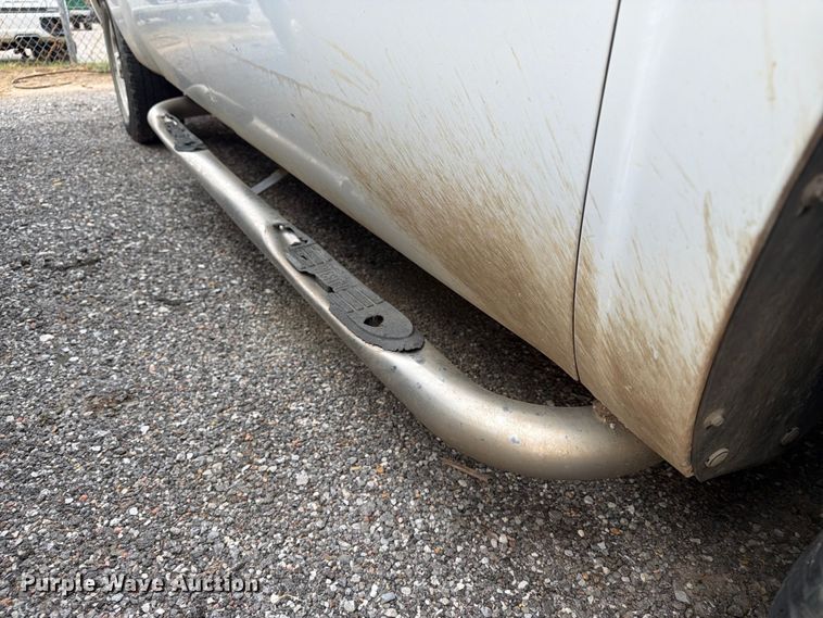 image for item EX4071 2011 Chevrolet Silverado 1500 Crew Cab pickup truck