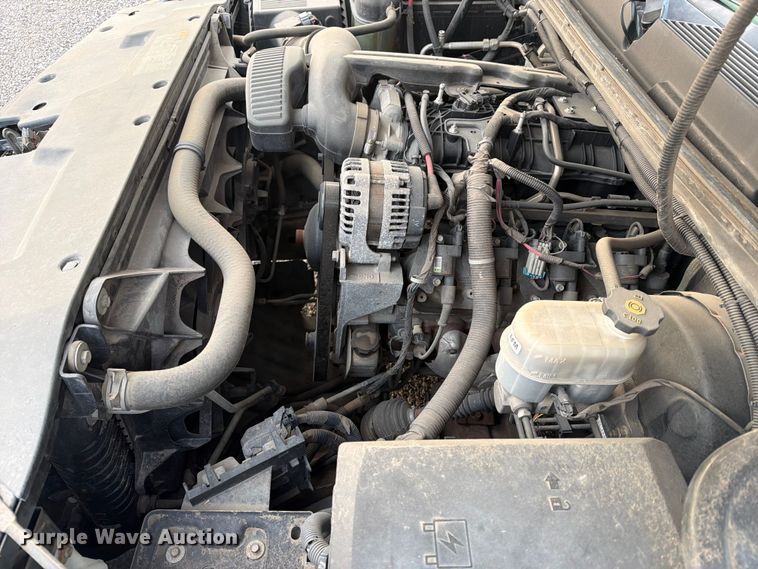 image for item EX4071 2011 Chevrolet Silverado 1500 Crew Cab pickup truck
