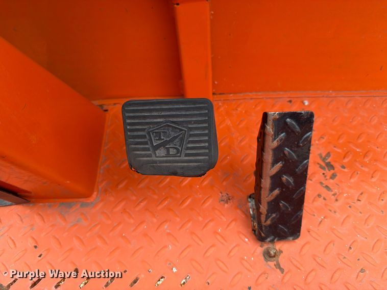 image for item EX4072 Taylor-Dunn B2-48 utility cart