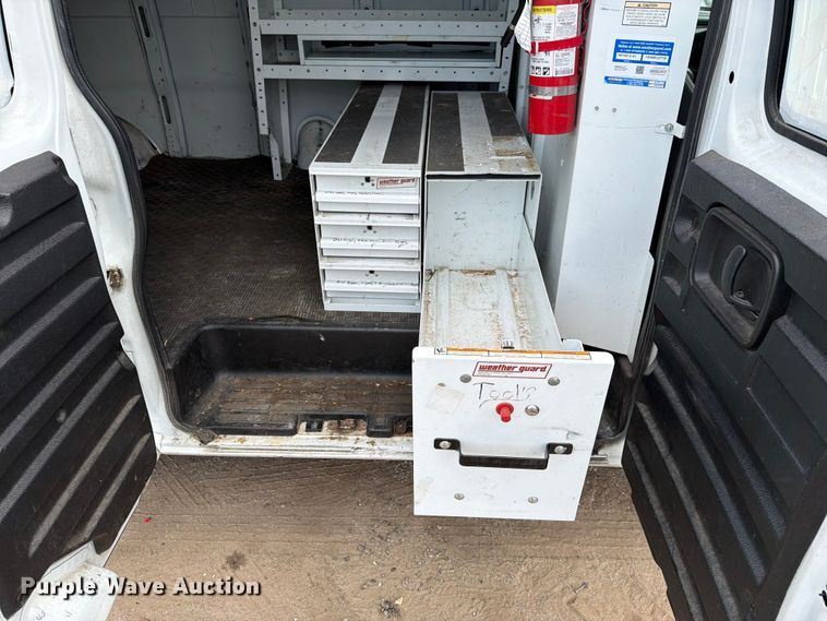 image for item EX4073 2015 Chevrolet Express 2500 van
