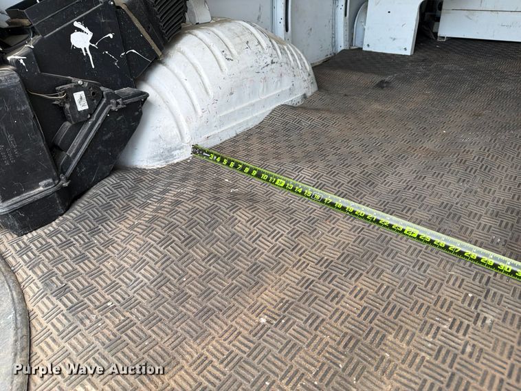 image for item EX4073 2015 Chevrolet Express 2500 van