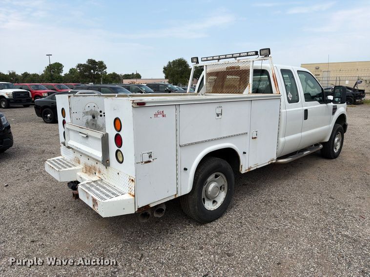 image for item EX4074 2008 Ford F250 Super Duty Ext. Cab utility bed pickup truck