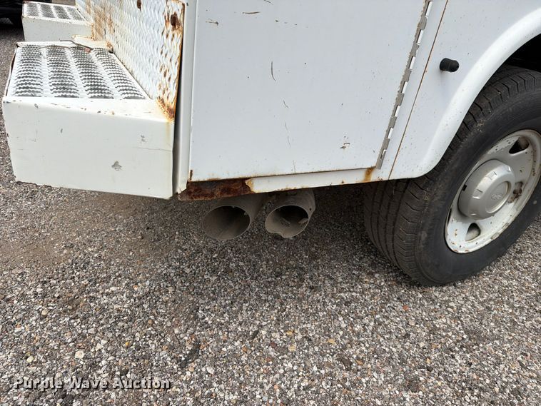 image for item EX4074 2008 Ford F250 Super Duty Ext. Cab utility bed pickup truck