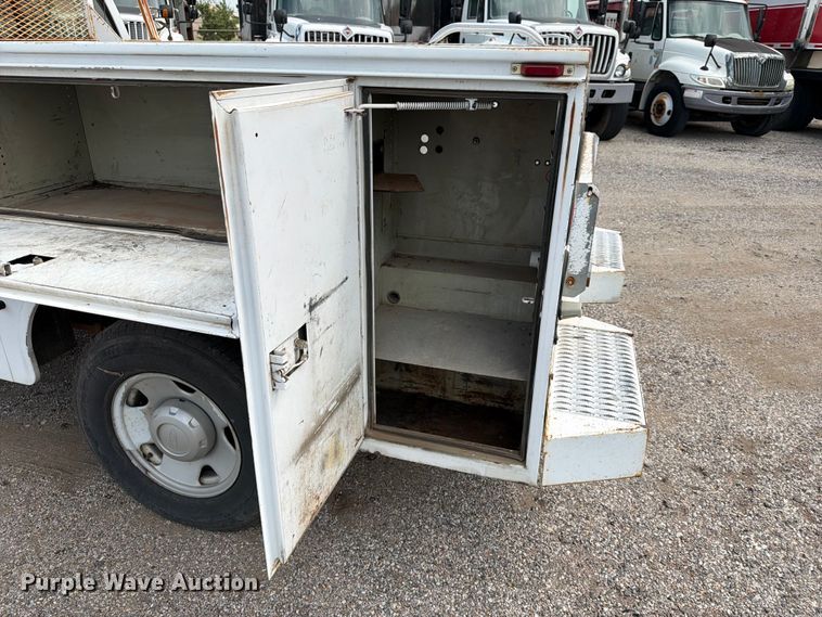image for item EX4074 2008 Ford F250 Super Duty Ext. Cab utility bed pickup truck