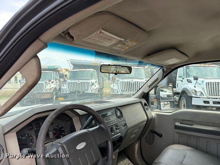 image for item EX4074 2008 Ford F250 Super Duty Ext. Cab utility bed pickup truck