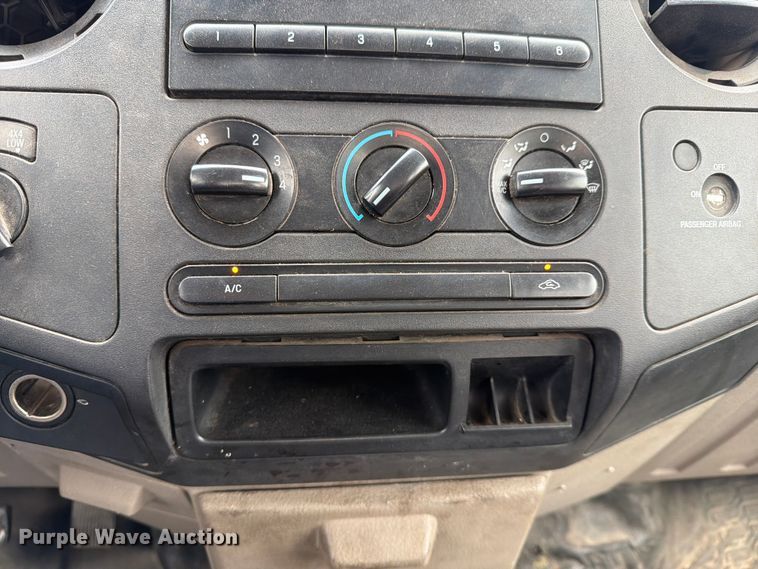 image for item EX4074 2008 Ford F250 Super Duty Ext. Cab utility bed pickup truck