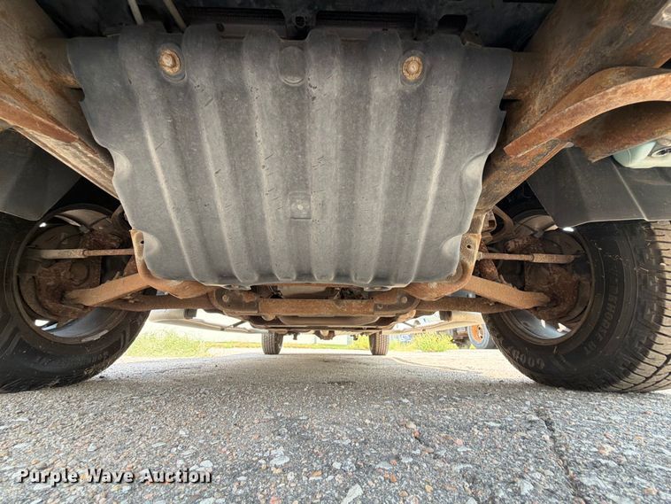 image for item EX4075 2011 Chevrolet Silverado 1500 Crew Cab pickup truck