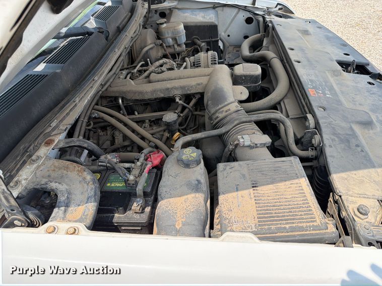 image for item EX4075 2011 Chevrolet Silverado 1500 Crew Cab pickup truck