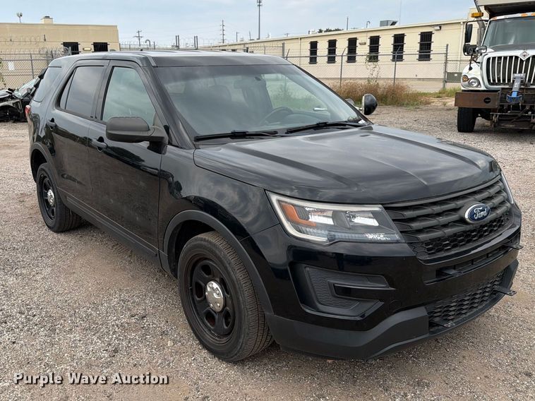 image for item EX4079 2018 Ford Explorer Police SUV