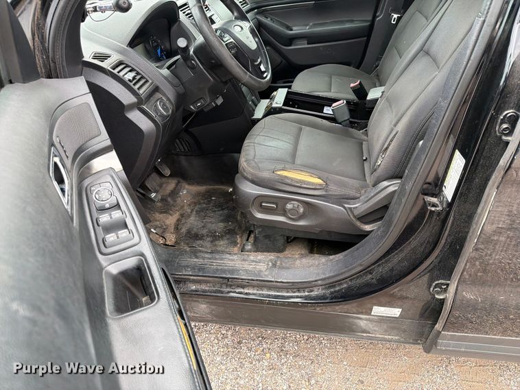 image for item EX4079 2018 Ford Explorer Police SUV
