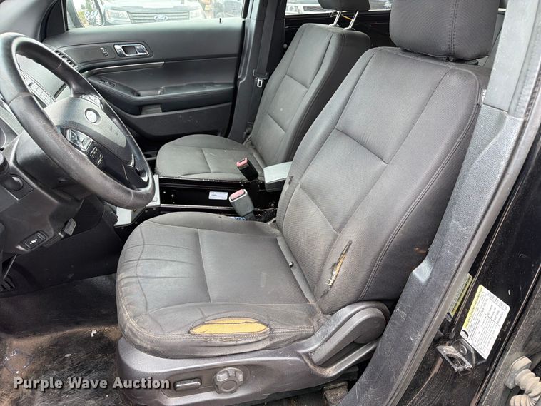 image for item EX4079 2018 Ford Explorer Police SUV