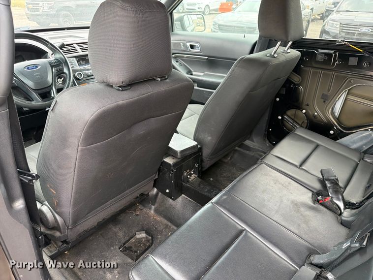 image for item EX4079 2018 Ford Explorer Police SUV