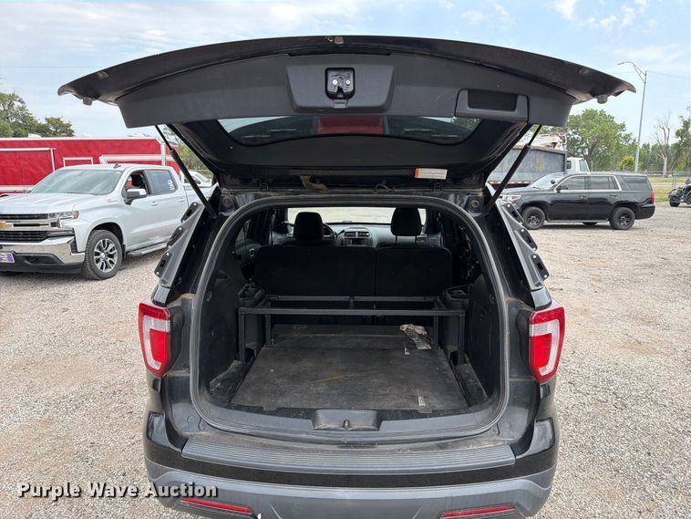 image for item EX4079 2018 Ford Explorer Police SUV