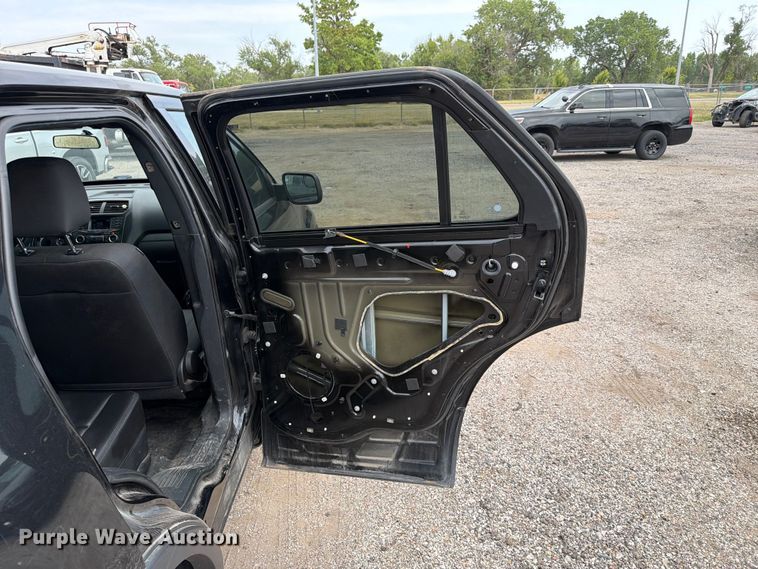 image for item EX4079 2018 Ford Explorer Police SUV