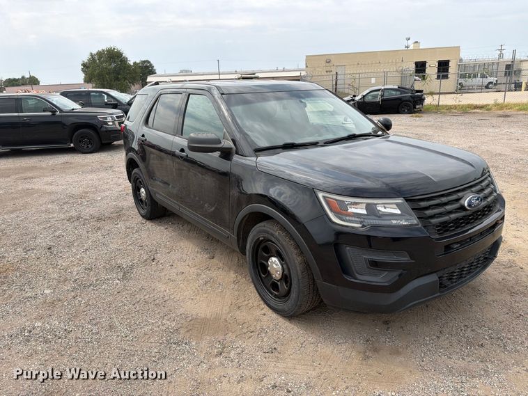 image for item EX4081 2019 Ford Explorer Police SUV