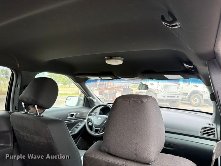 image for item EX4081 2019 Ford Explorer Police SUV