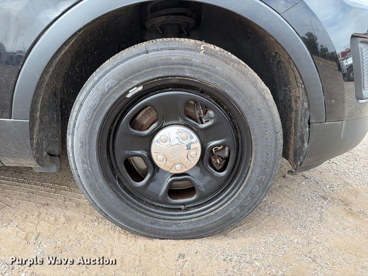 image for item EX4081 2019 Ford Explorer Police SUV
