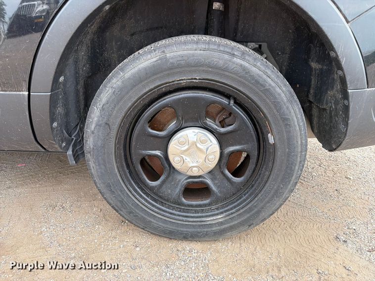 image for item EX4081 2019 Ford Explorer Police SUV