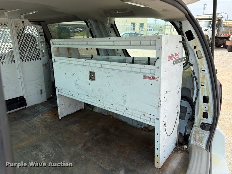 image for item EX4084 2008 Chevrolet Uplander cargo van