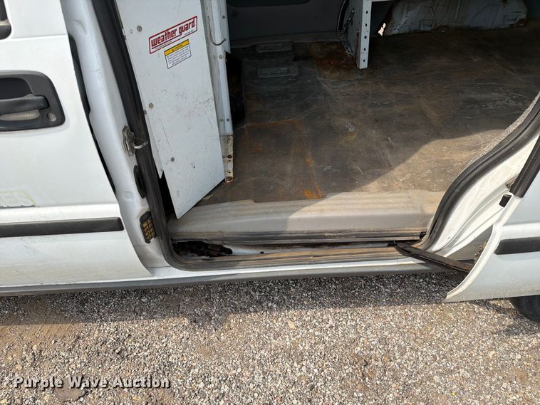 image for item EX4084 2008 Chevrolet Uplander cargo van