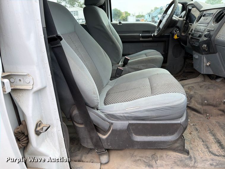 image for item EX4087 2016 Ford F550 dump truck