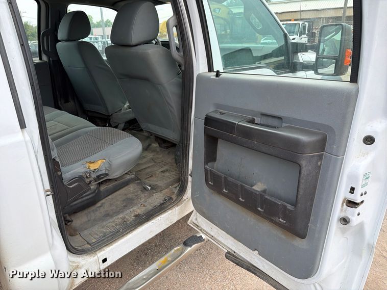 image for item EX4087 2016 Ford F550 dump truck