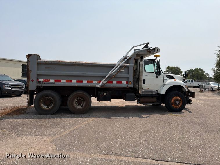 image for item EX4093 2009 International WorkStar 7500 dump truck