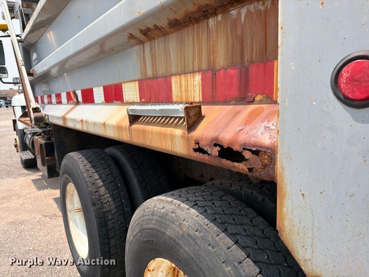 image for item EX4093 2009 International WorkStar 7500 dump truck