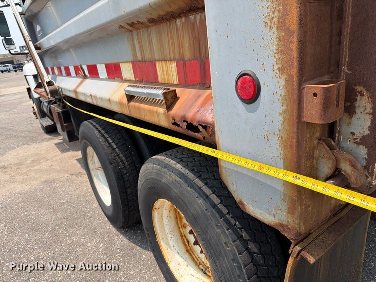 image for item EX4093 2009 International WorkStar 7500 dump truck