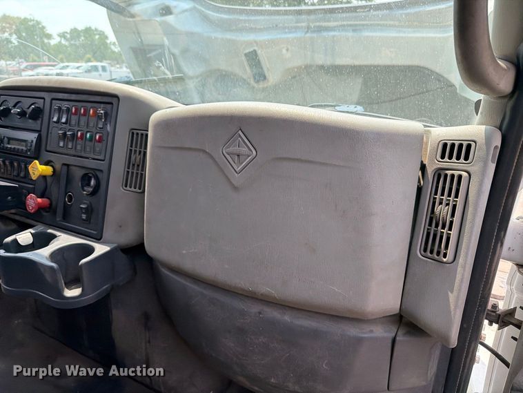 image for item EX4093 2009 International WorkStar 7500 dump truck