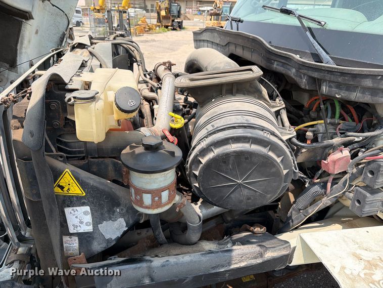 image for item EX4093 2009 International WorkStar 7500 dump truck