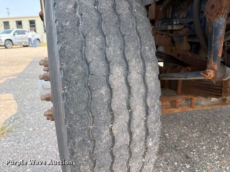 image for item EX4093 2009 International WorkStar 7500 dump truck