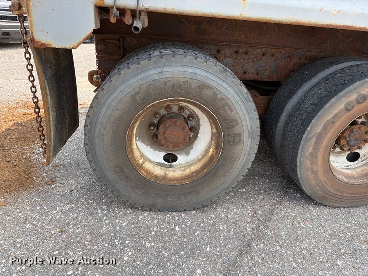 image for item EX4093 2009 International WorkStar 7500 dump truck
