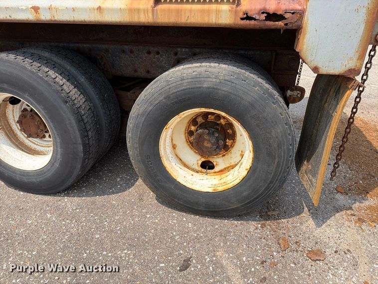 image for item EX4093 2009 International WorkStar 7500 dump truck