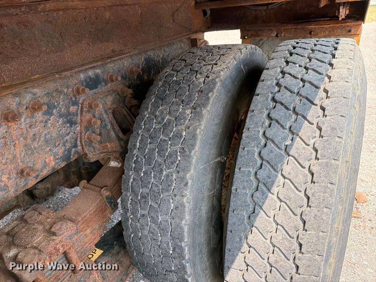image for item EX4093 2009 International WorkStar 7500 dump truck