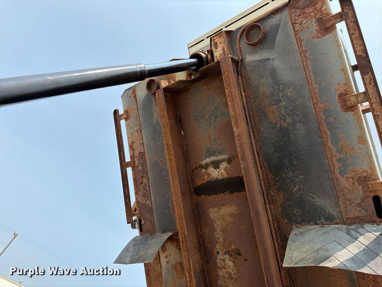 image for item EX4093 2009 International WorkStar 7500 dump truck