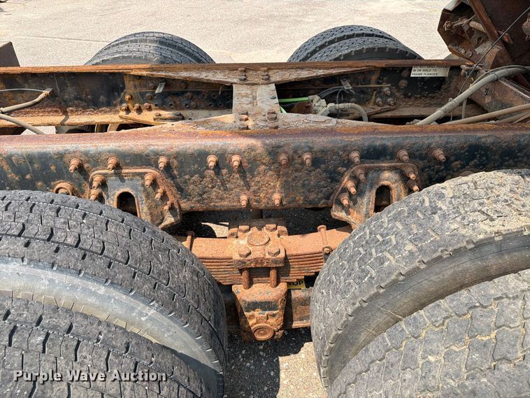 image for item EX4093 2009 International WorkStar 7500 dump truck