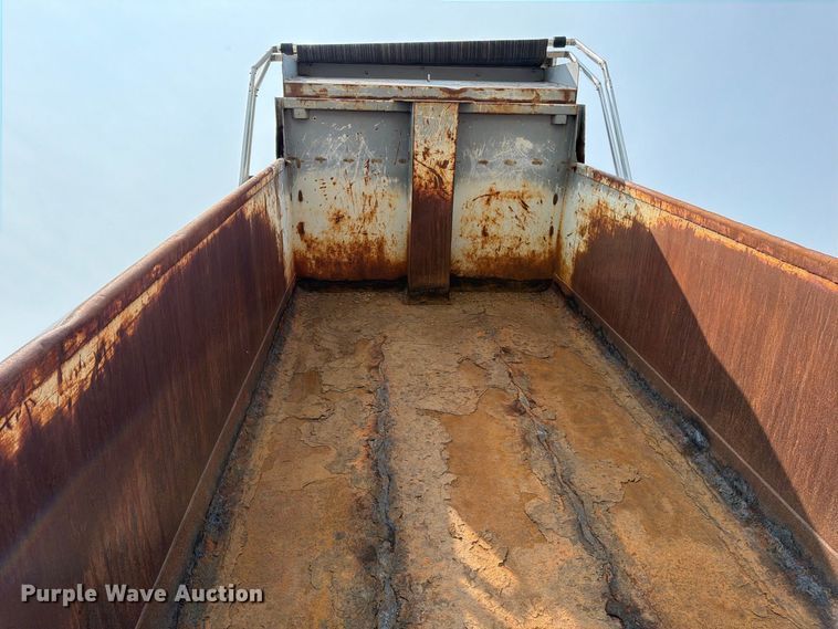 image for item EX4093 2009 International WorkStar 7500 dump truck