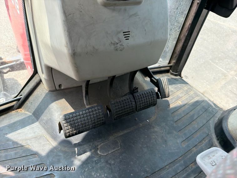 image for item EX4094 2013 Massey Ferguson 7619 Dyna-6 MFWD tractor
